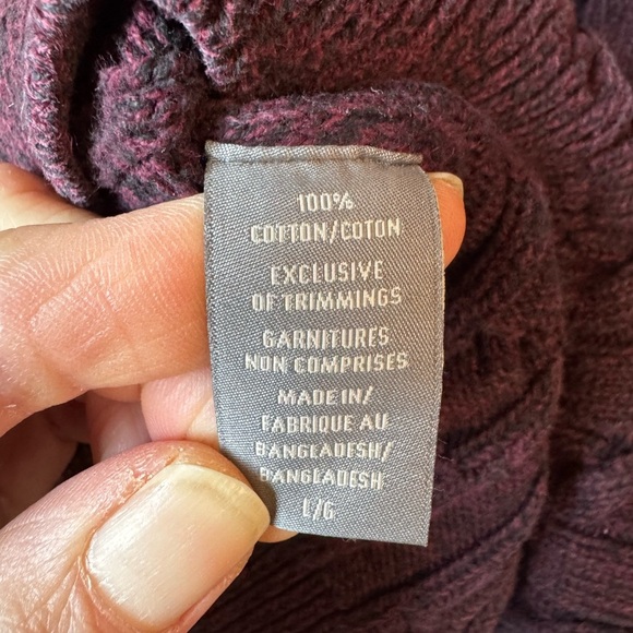 Denver Hayes Burgundy Cable Knit Sweater - Picture 3 of 5
